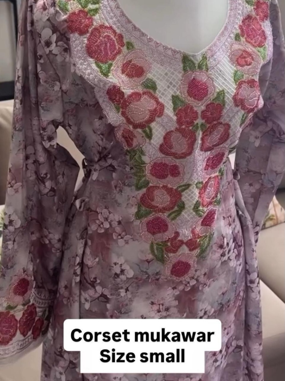 Floral Embroidered corset mukhwar